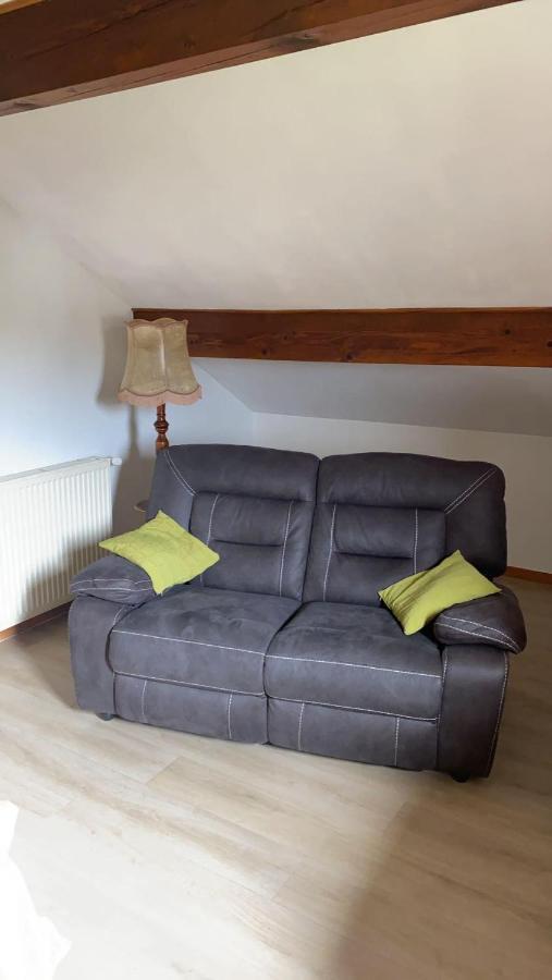 Au Gres Du Vent Apartment Ruy-Montceau Екстериор снимка